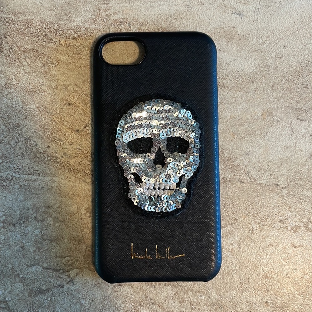 iPhone 7 Case Bundle - Picture 3 of 4